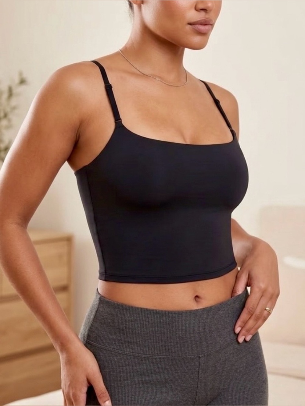 SKIMS Fits Everybody Cropped Cami Onyx Black Medium NWOT